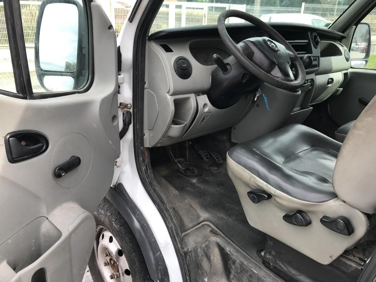 Opel Movano 2.5 CDTI · 9 Lugares · Ano 2005 — imagem 15