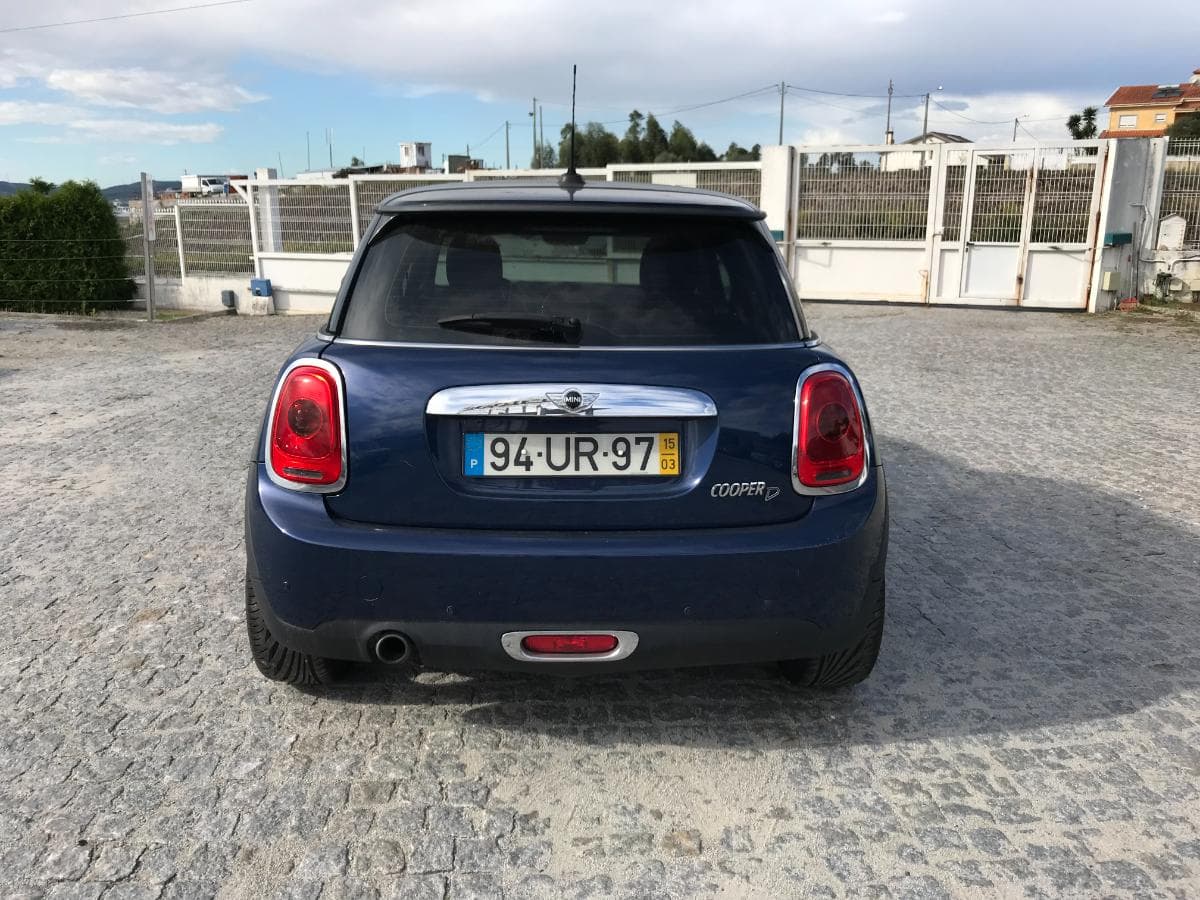 Mini Cooper 1.5D · Ano 2015 — imagen 5