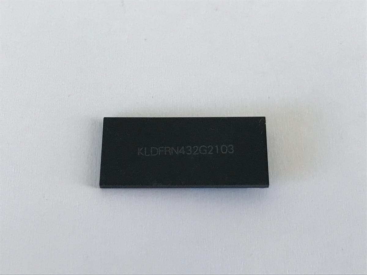 Pen L — image 1