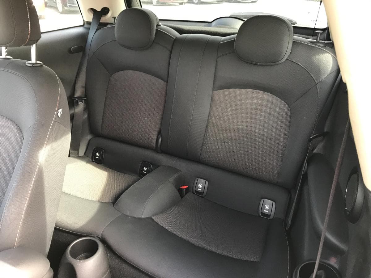 Mini Cooper 1.5D · Ano 2015 — imagen 23