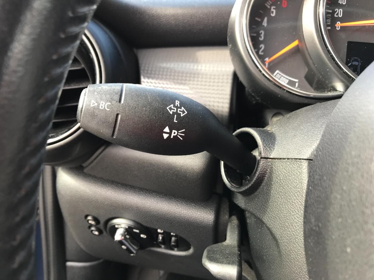 Mini Cooper 1.5D · Ano 2015 — imagen 31