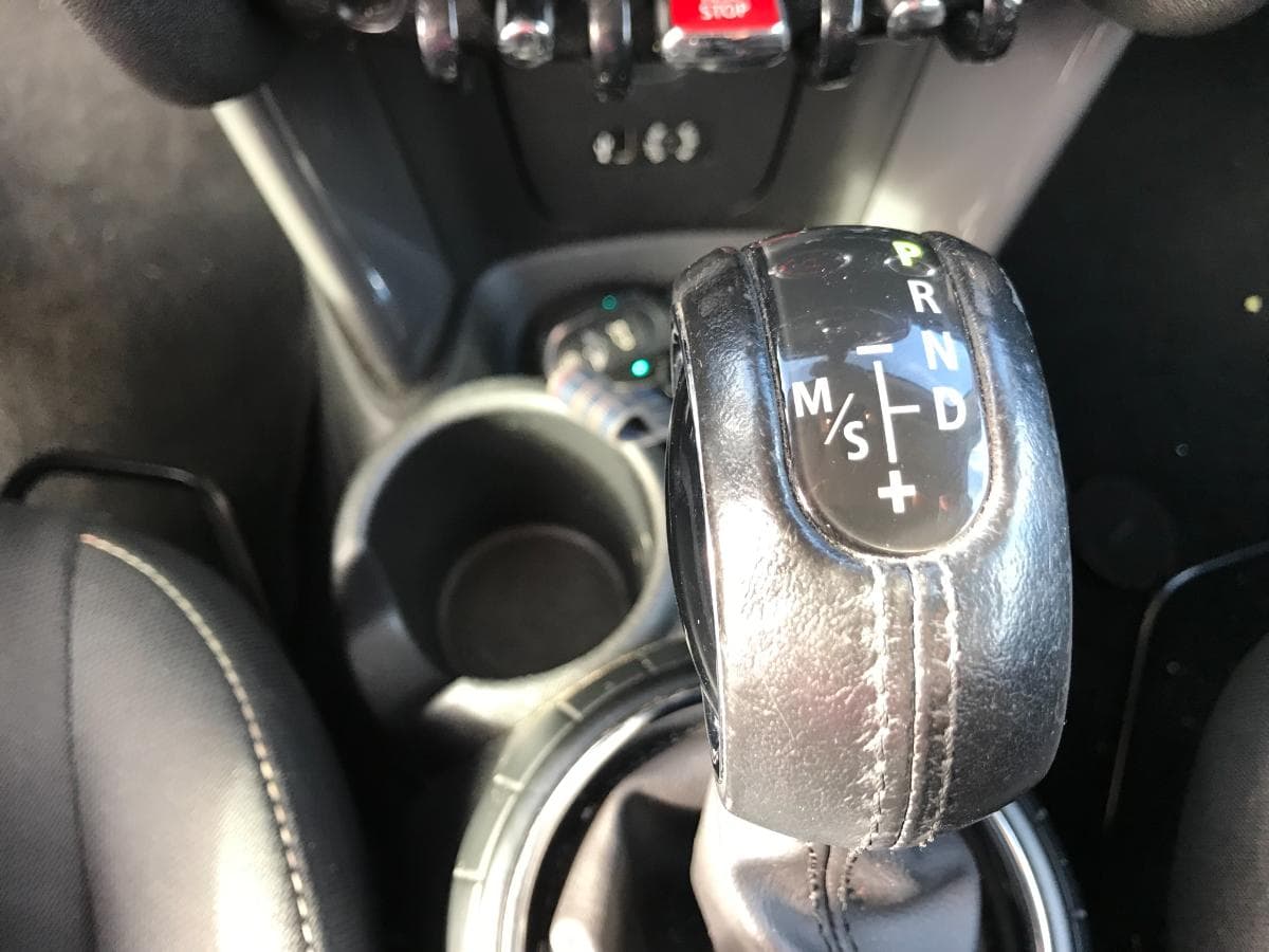 Mini Cooper 1.5D · Ano 2015 — imagen 34