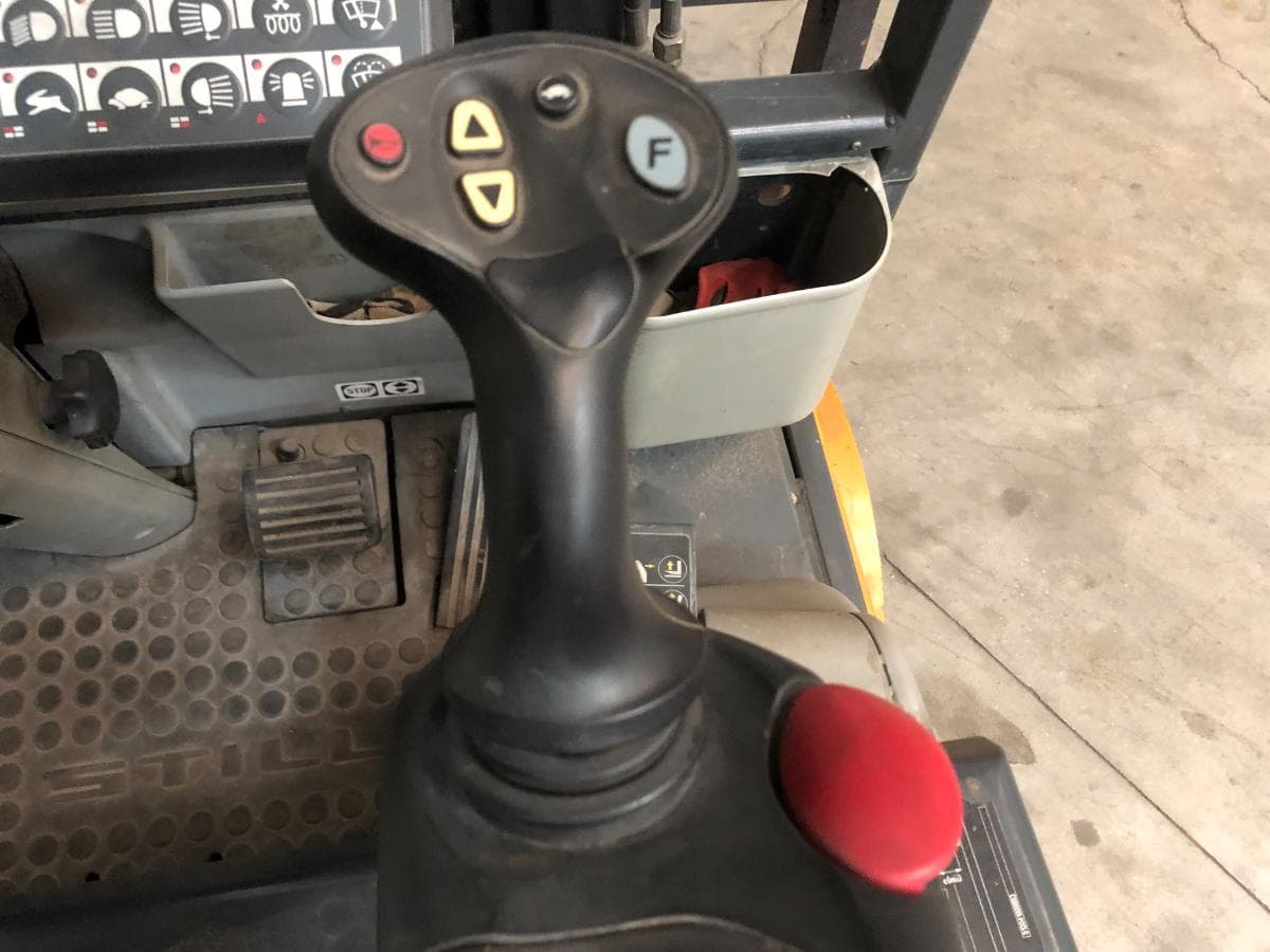 Empilhador Still R20 — image 11