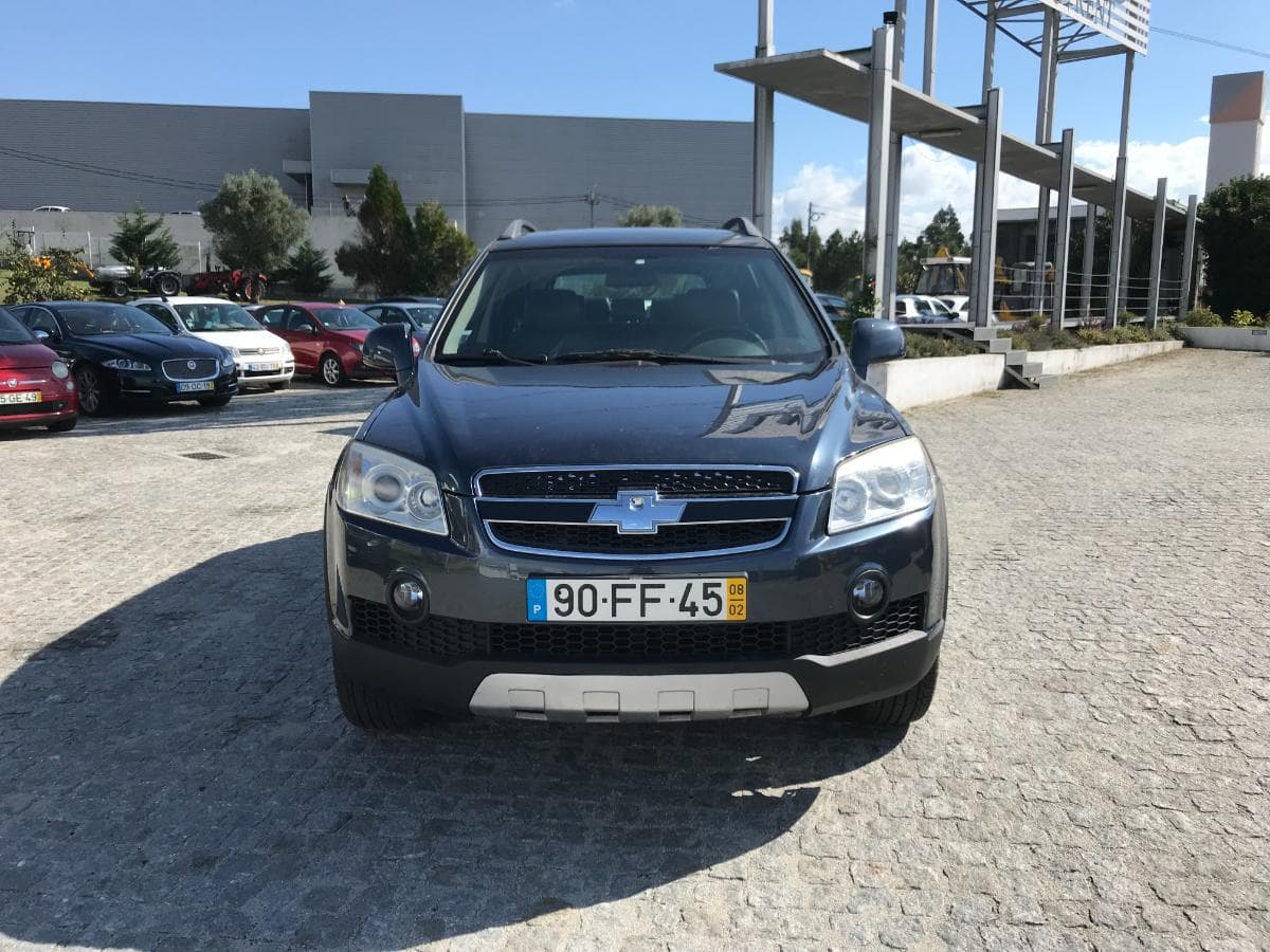 Chevrolet Captiva 2.0D · Ano 2008 — image 2
