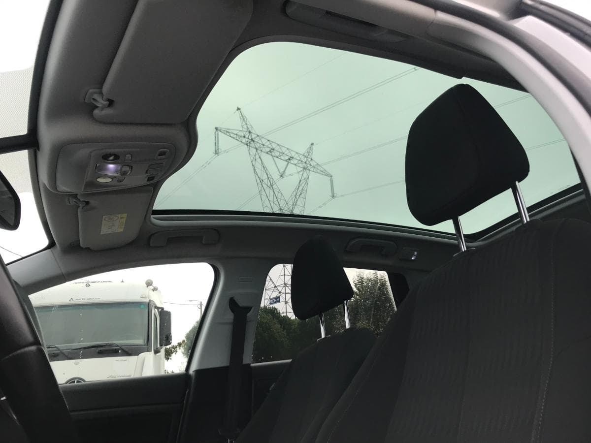 Peugeot 308 1.6 Blue HDI · Ano 2014 — imagem 23