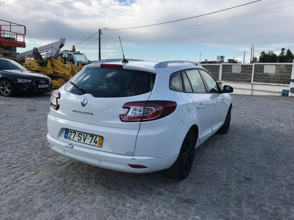 Renault Mégane 1.5 DCI · Ano 2013 — imagen 4