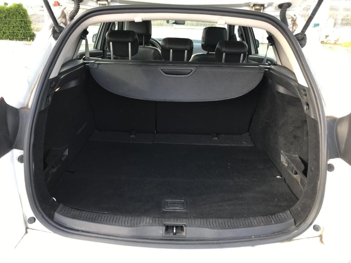 Renault Mégane 1.5 DCI · Ano 2013 — imagen 8