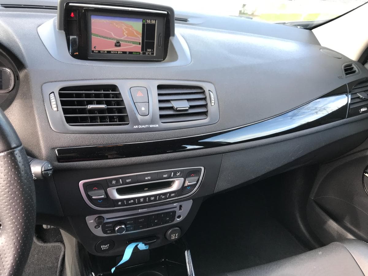 Renault Mégane 1.5 DCI · Ano 2013 — imagen 24