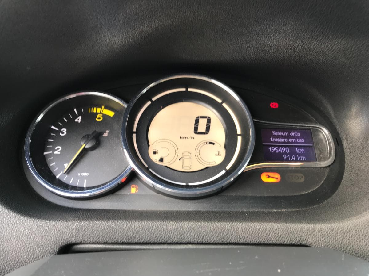Renault Mégane 1.5 DCI · Ano 2013 — imagen 29