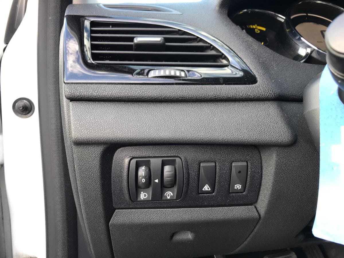 Renault Mégane 1.5 DCI · Ano 2013 — imagen 34