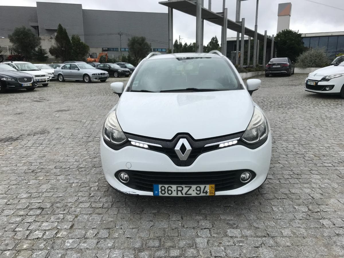 Renault Clio IV Sport Tourer 1.5 DCI — image 3
