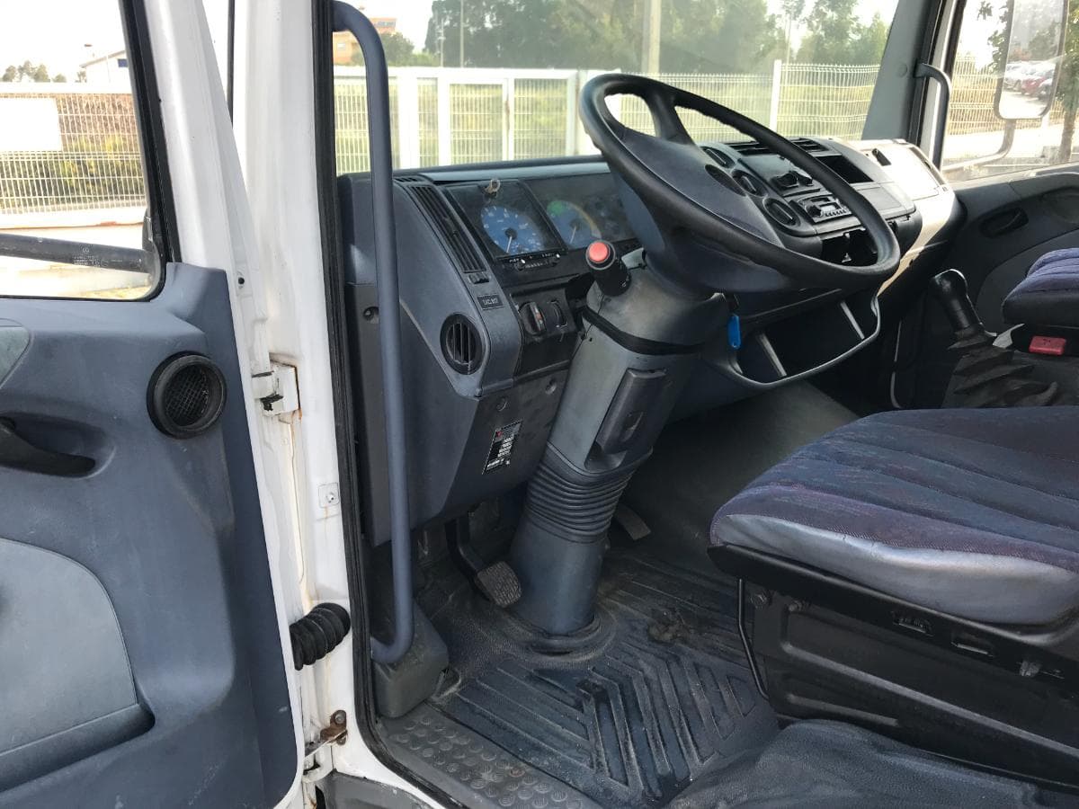 Mercedes-Benz Atego 815 · Ano 1998 — imagem 15