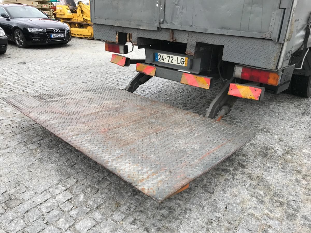 Mercedes-Benz Atego 815 · Ano 1998 — imagem 23