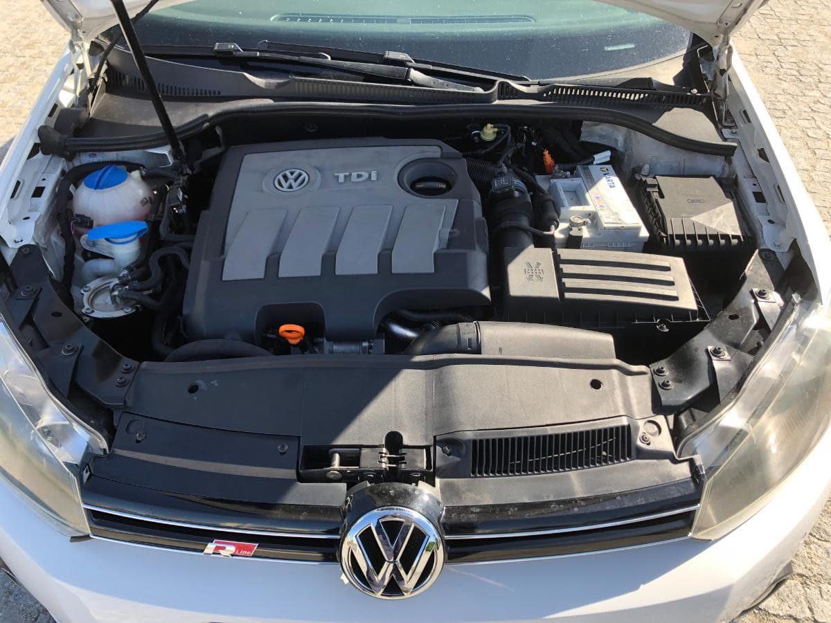Volkswagen Golf 1.6 TDI · Ano 2011 — imagem 10