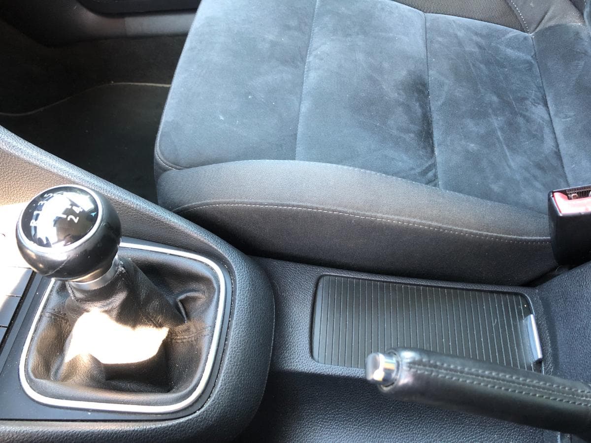 Volkswagen Golf 1.6 TDI · Ano 2011 — imagem 32