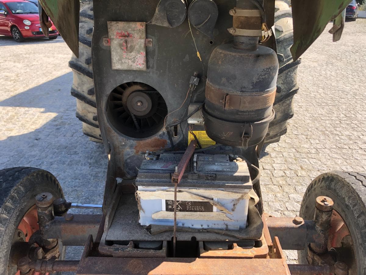 Trator Agrícola Deutz D-6086 · Misturadora Gilioli — imagen 17