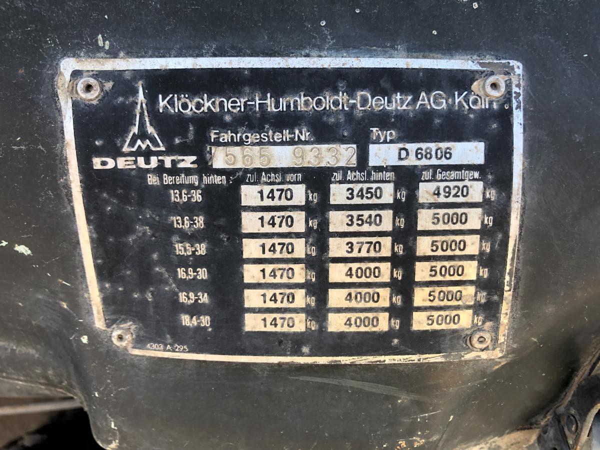 Trator Agrícola Deutz D-6086 · Misturadora Gilioli — imagen 29