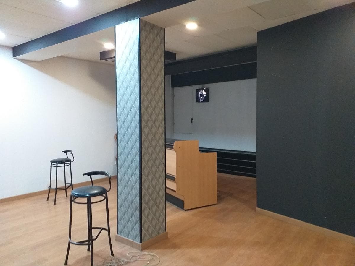 Proporção de 1/2 de Estabelecimento Comercial · Gondomar — imagen 3