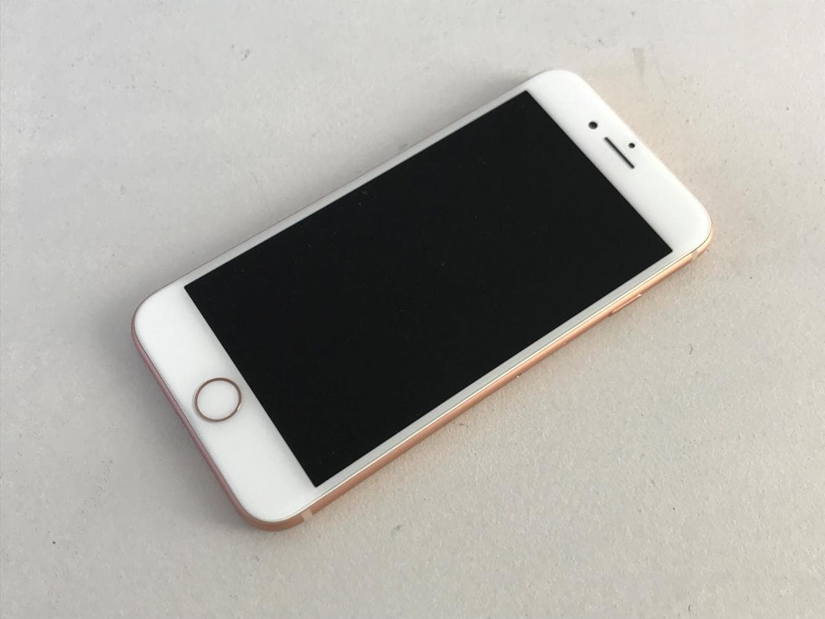 Iphone 8 — image 3