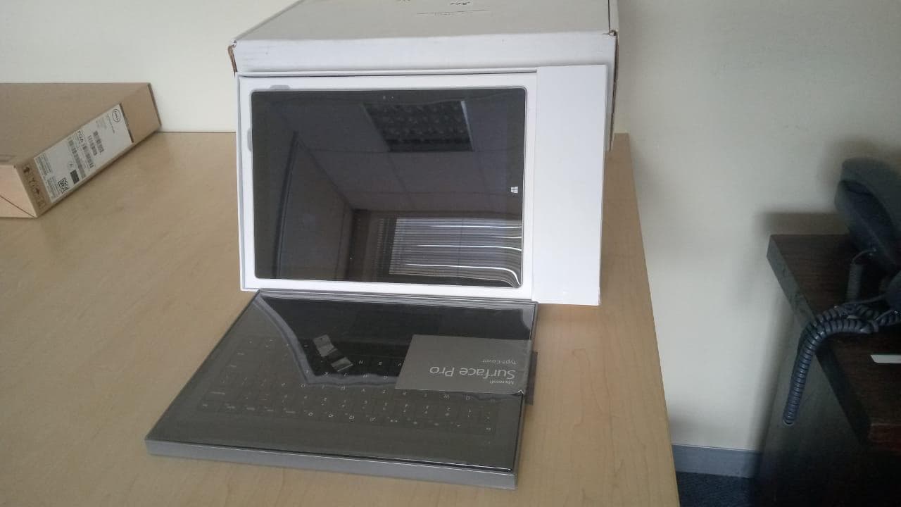 Material informatico · — imagem 2