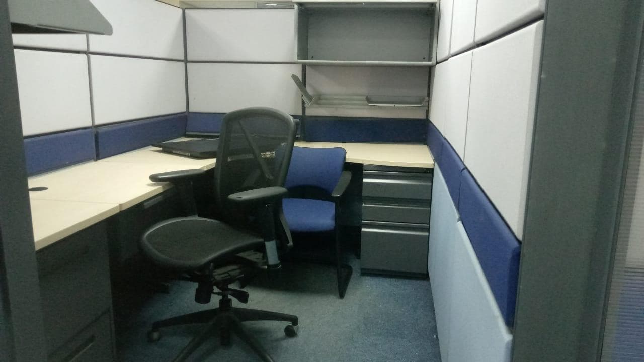 Mobiliário de escritório · — imagem 3
