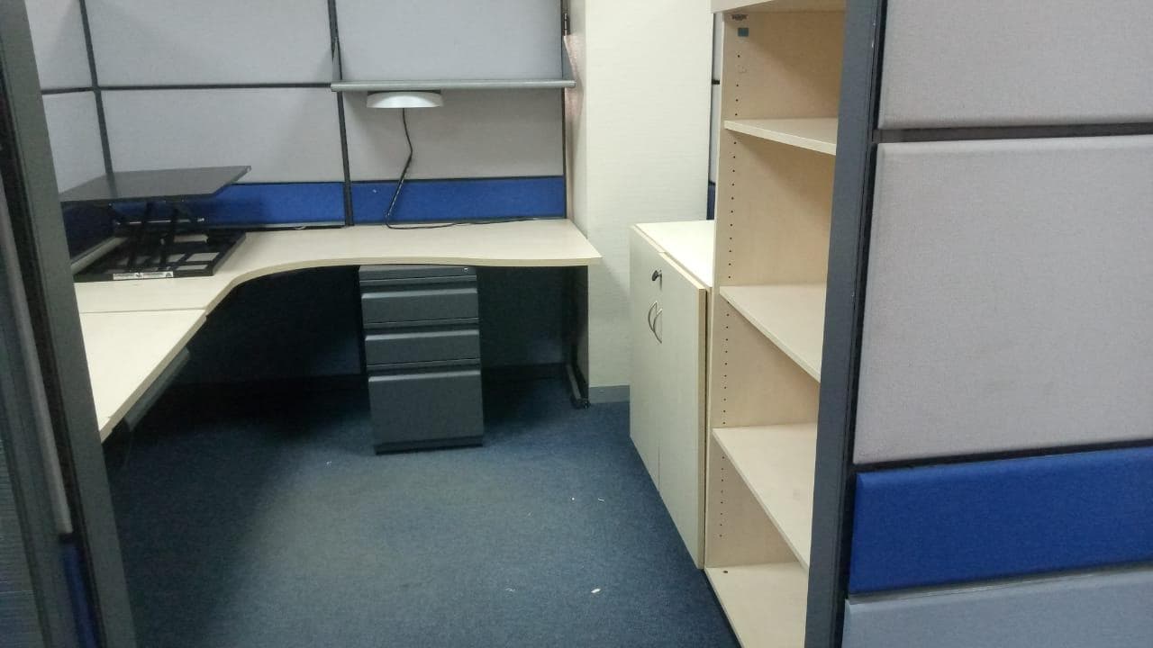 Mobiliário de escritório · — imagem 2