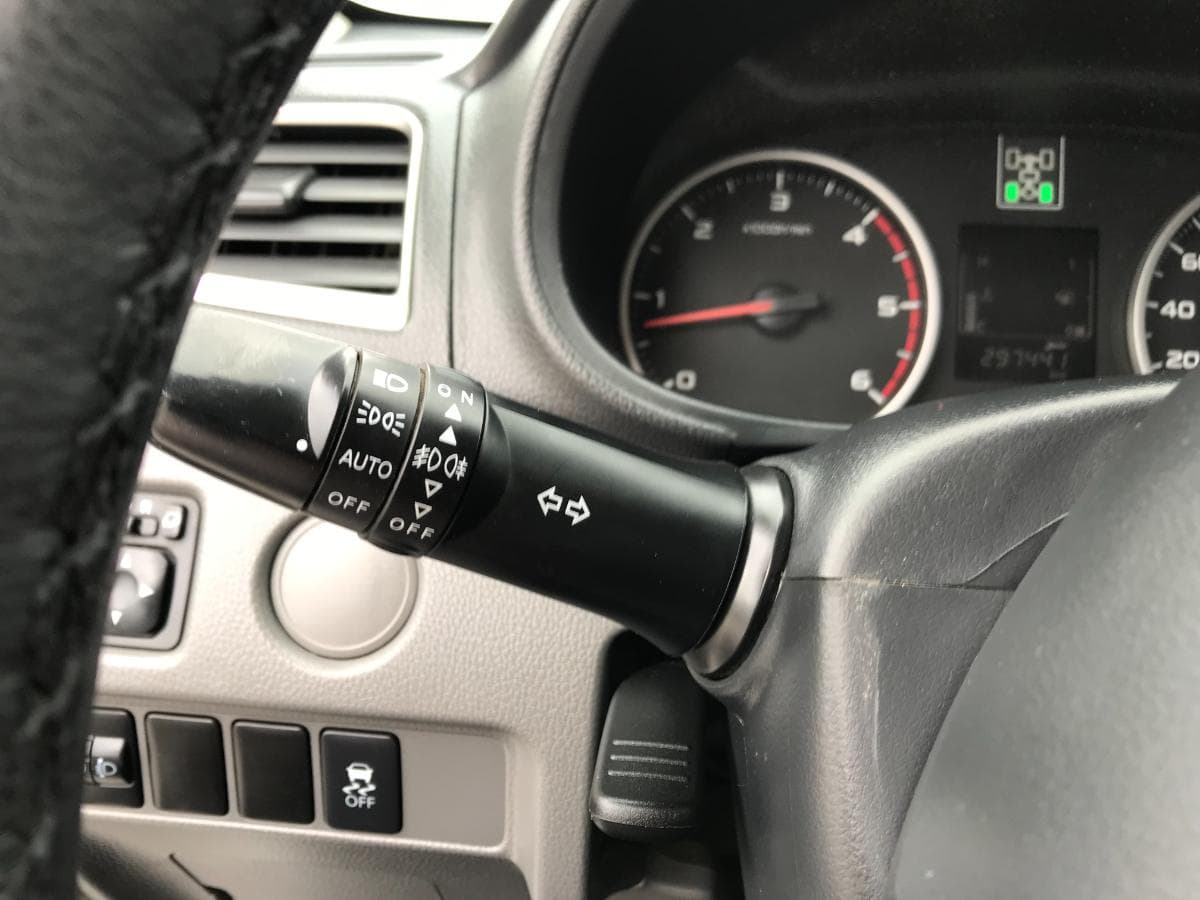 Mitsubishi Strakar L200 4x4 2.4 · Ano 2015 — imagem 16