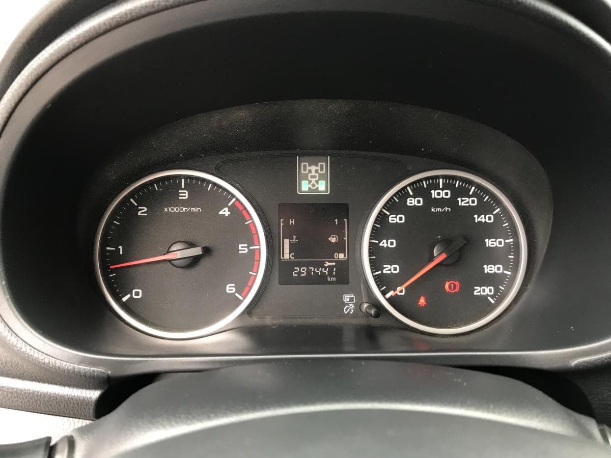 Mitsubishi Strakar L200 4x4 2.4 · Ano 2015 — imagem 18
