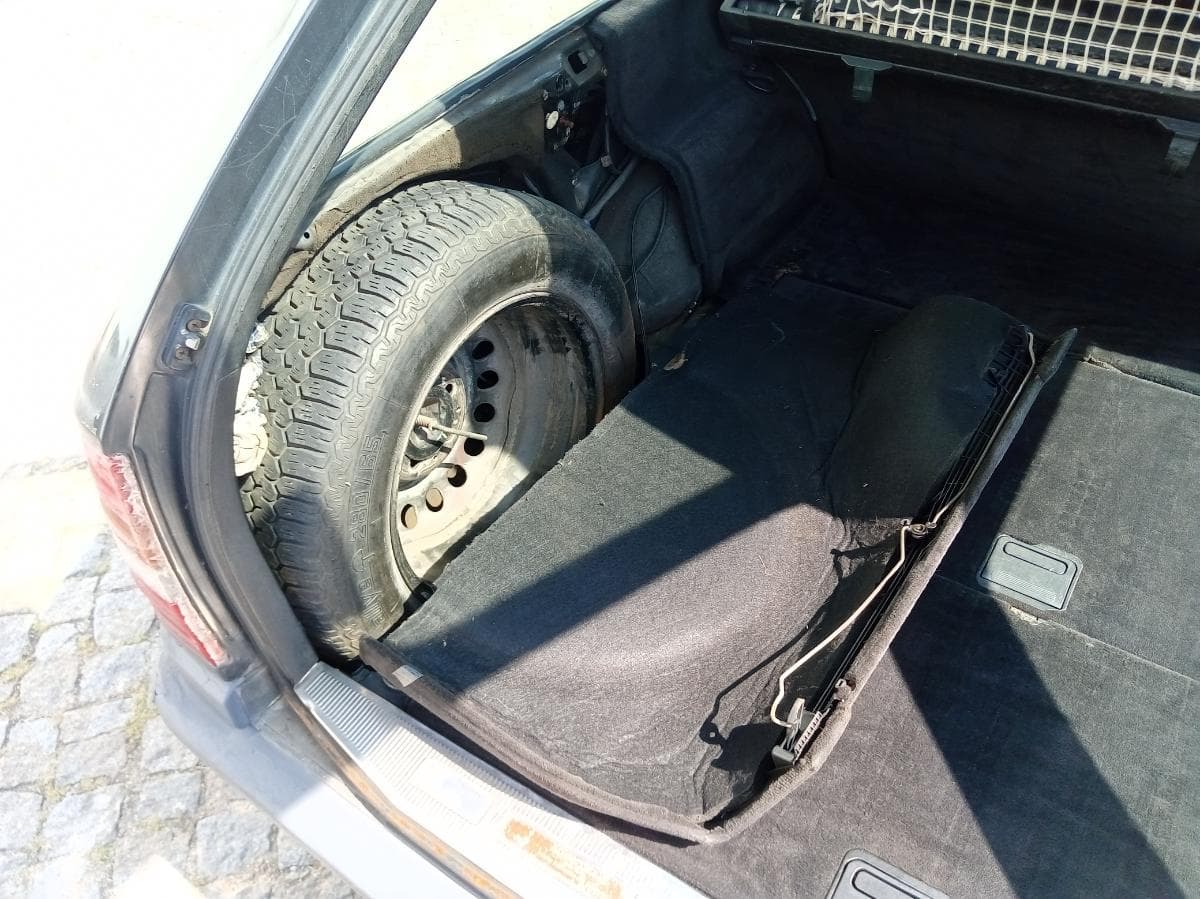 Mercedes-Benz W124 · Ano 1995 — imagem 10