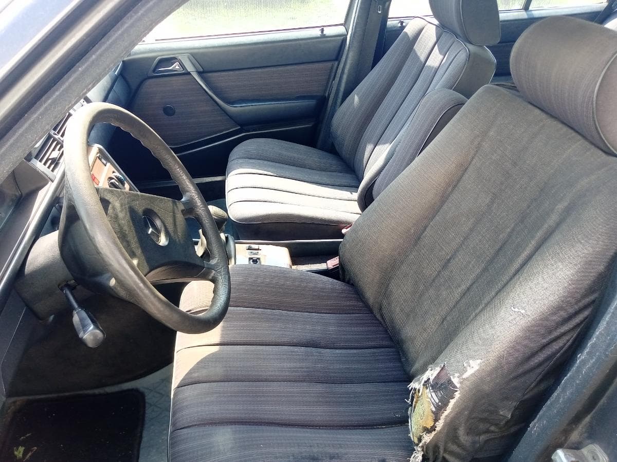 Mercedes-Benz W124 · Ano 1995 — imagem 25