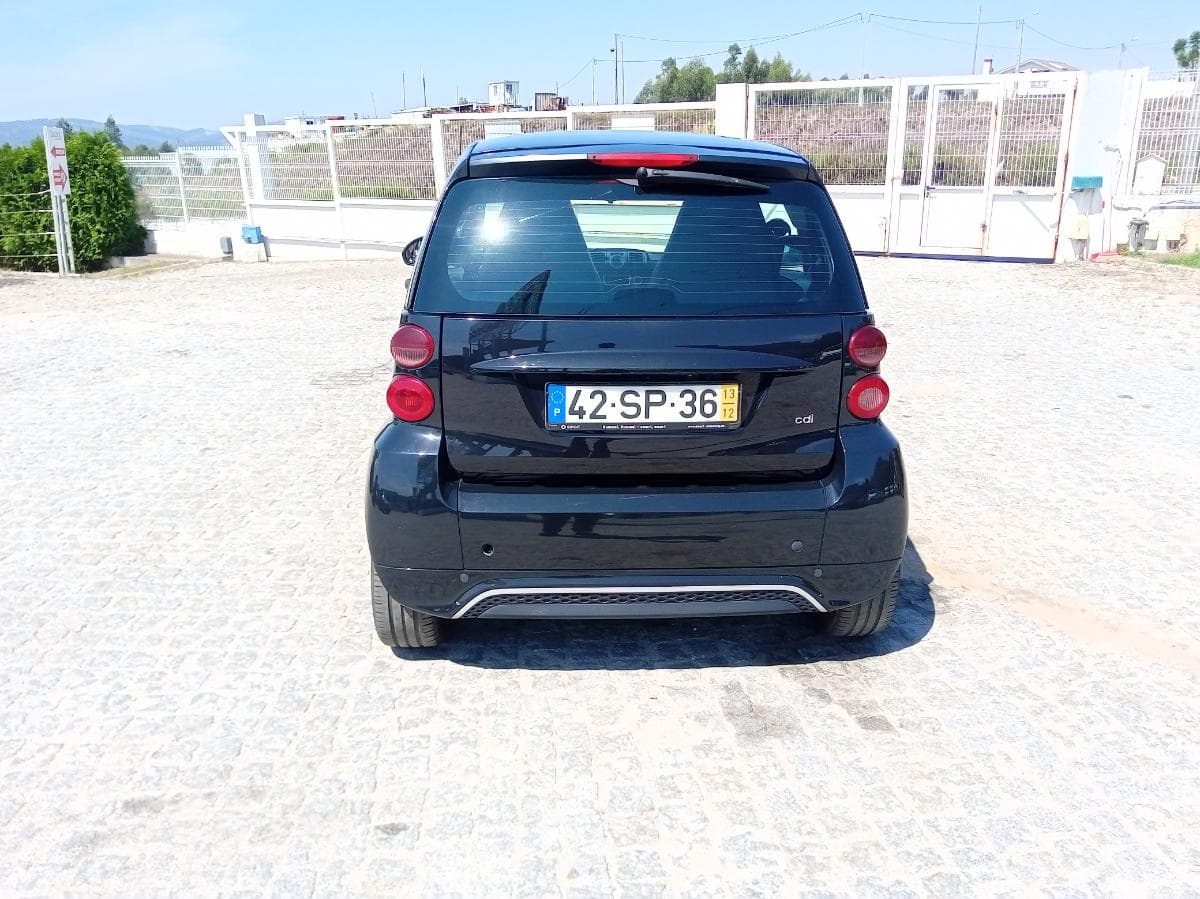Smart Fortwo II Coupé 0.8 CDI · Ano 2013 — imagen 5
