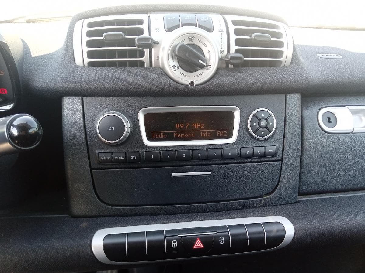 Smart Fortwo II Coupé 0.8 CDI · Ano 2013 — imagen 24