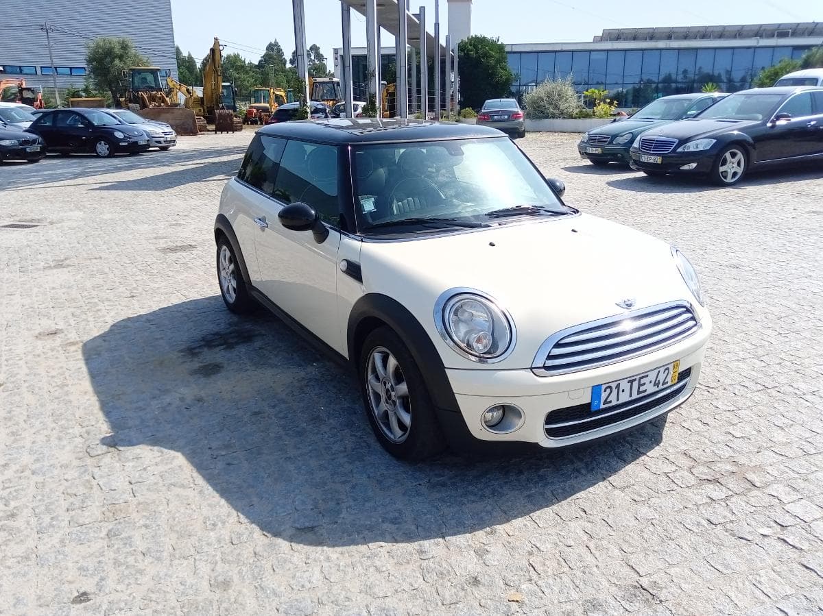 Mini Cooper D · Ano 2009 — imagem 1