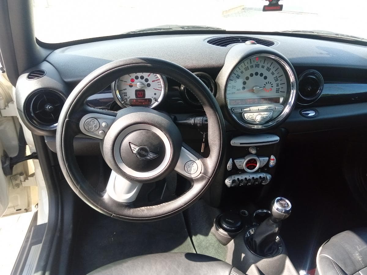 Mini Cooper D · Ano 2009 — imagem 20