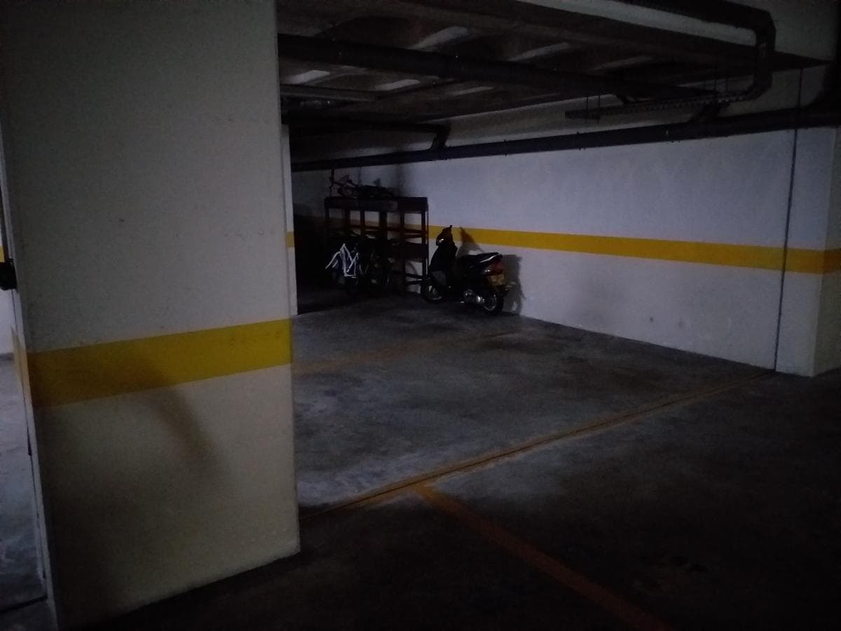 Lugar de Garagem · Porto — imagen 3