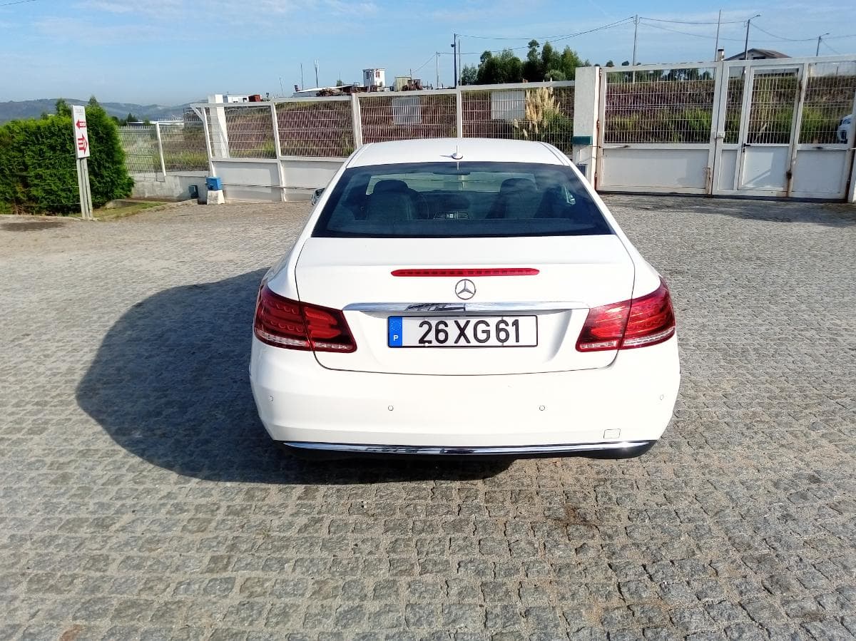 Mercedes-Benz E220 CDI · Ano 2014 — imagem 6