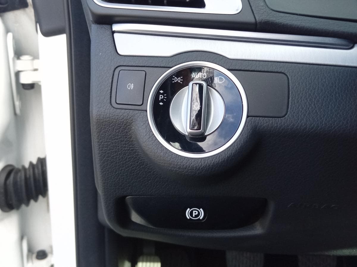 Mercedes-Benz E220 CDI · Ano 2014 — imagem 21