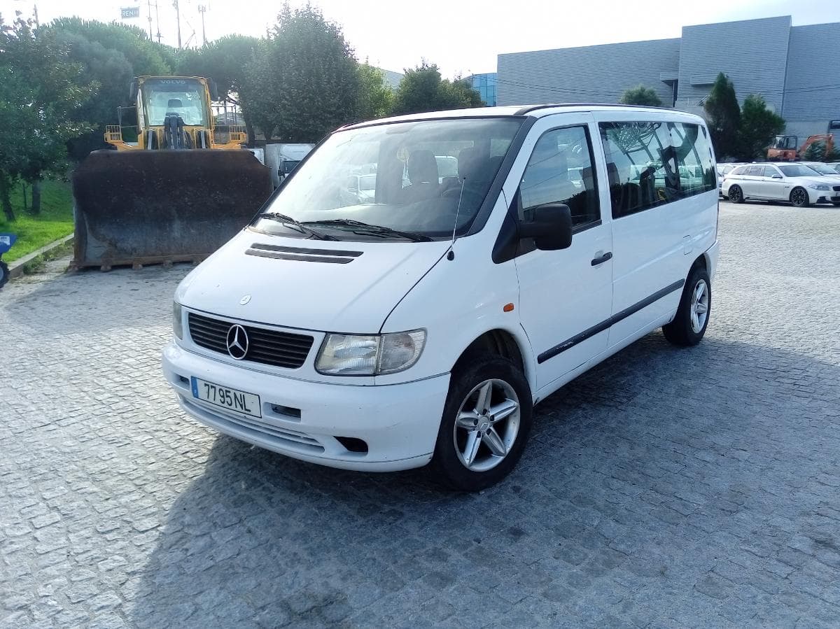 Mercedes-Benz 110 CDI · Ano 1999 — imagem 4
