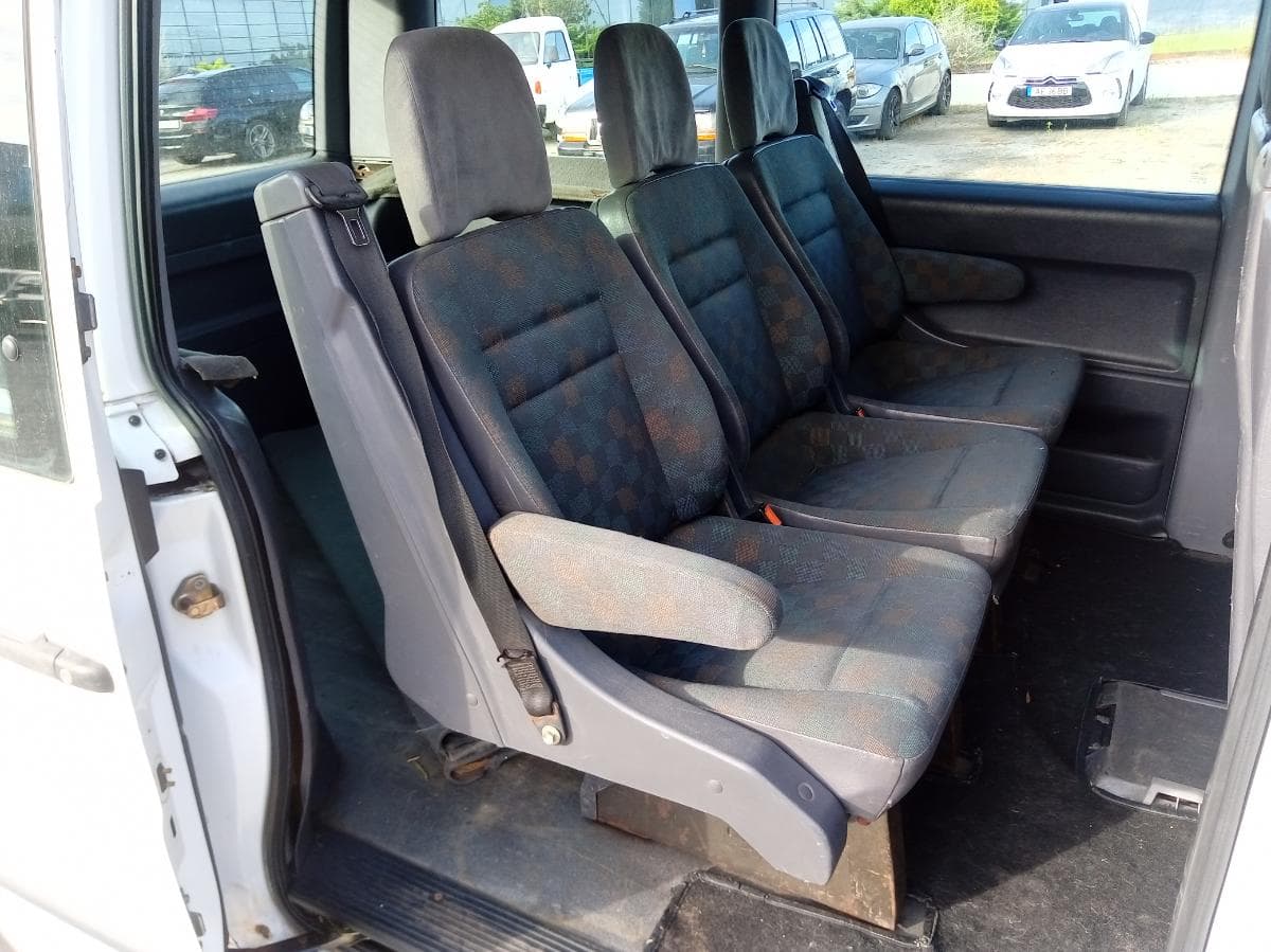 Mercedes-Benz 110 CDI · Ano 1999 — imagem 18