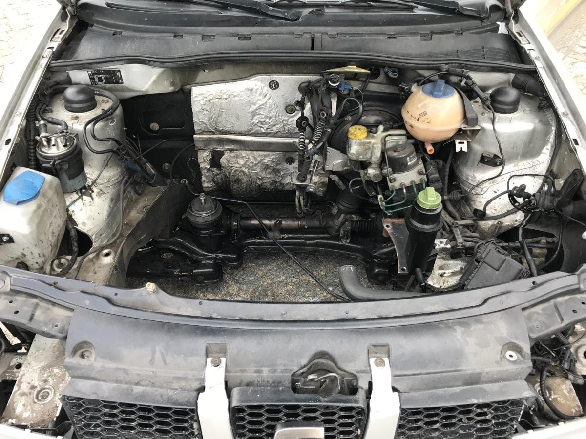 Seat ibiza 1.9 SDI · Ano 2001 — imagem 7