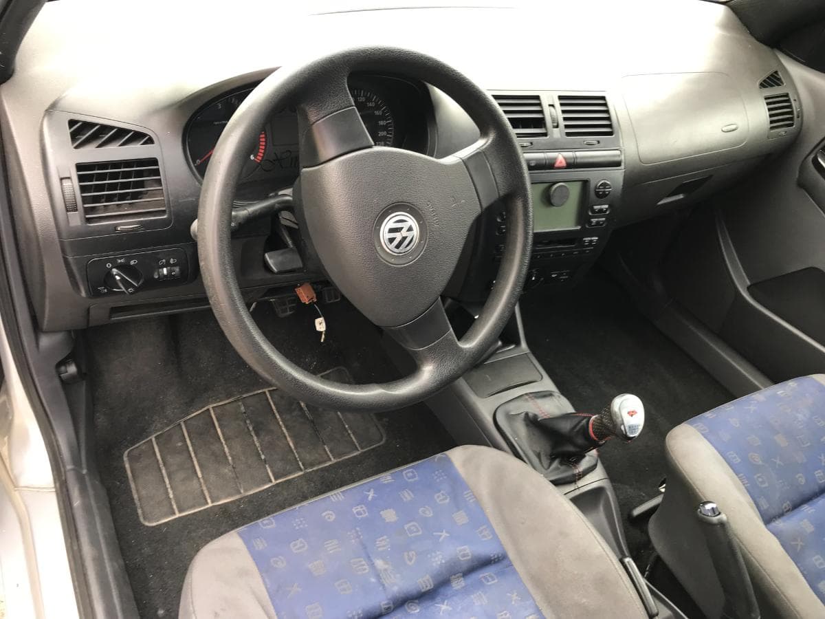 Seat ibiza 1.9 SDI · Ano 2001 — imagem 17