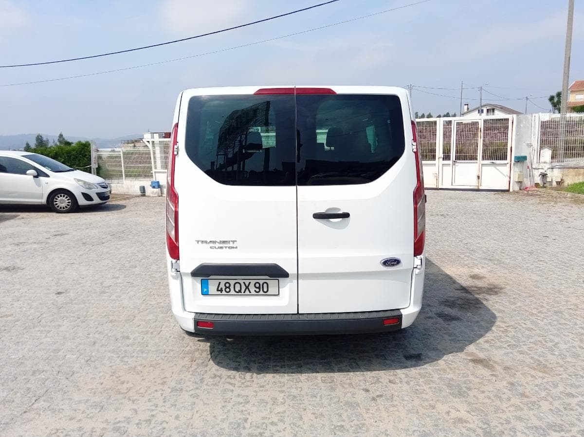 Ford Transit Custom 2.2 TDCI · Ano 2016 — imagen 5