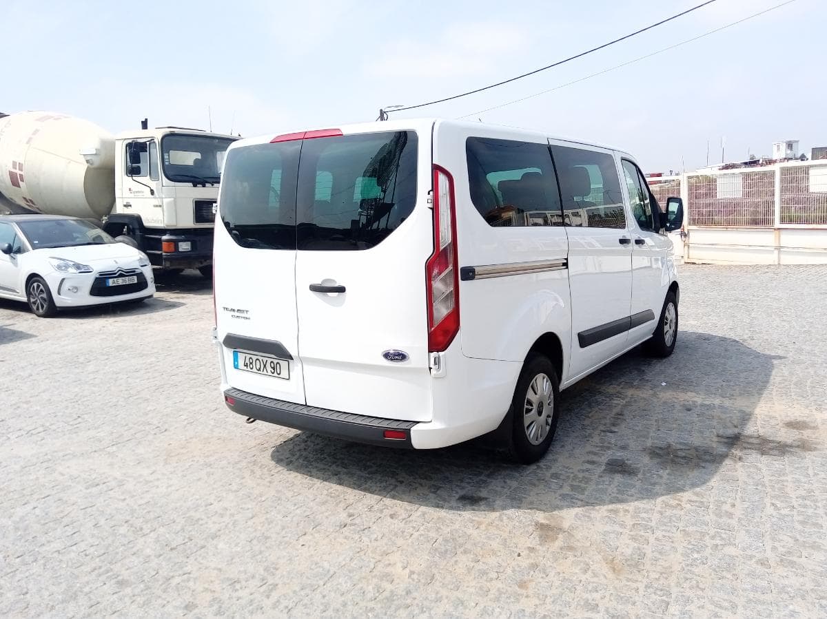 Ford Transit Custom 2.2 TDCI · Ano 2016 — imagen 6