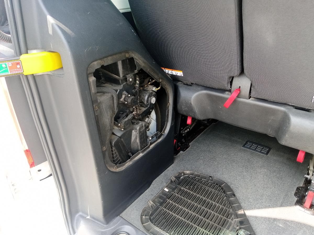 Ford Transit Custom 2.2 TDCI · Ano 2016 — imagen 10