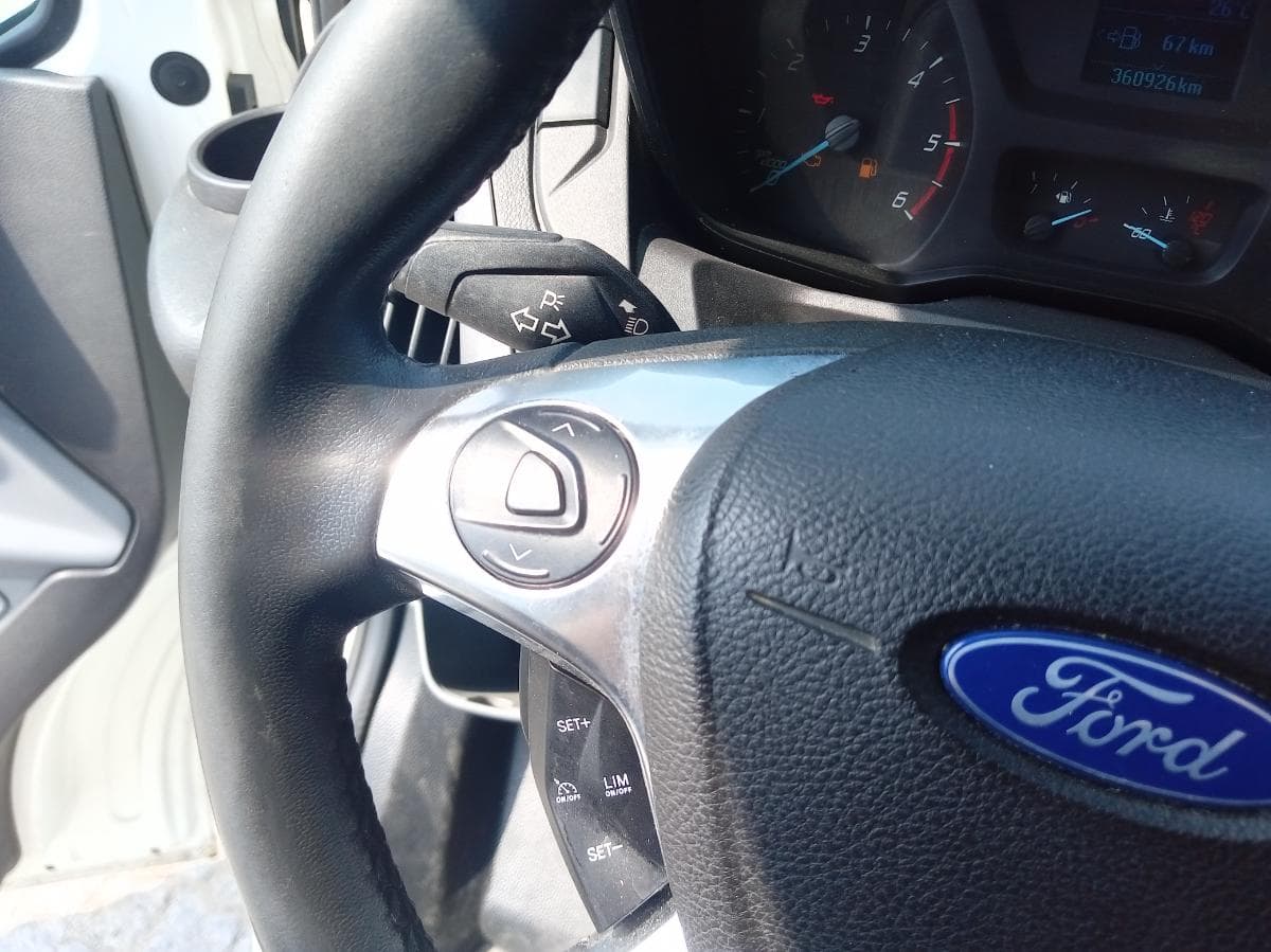 Ford Transit Custom 2.2 TDCI · Ano 2016 — imagen 21