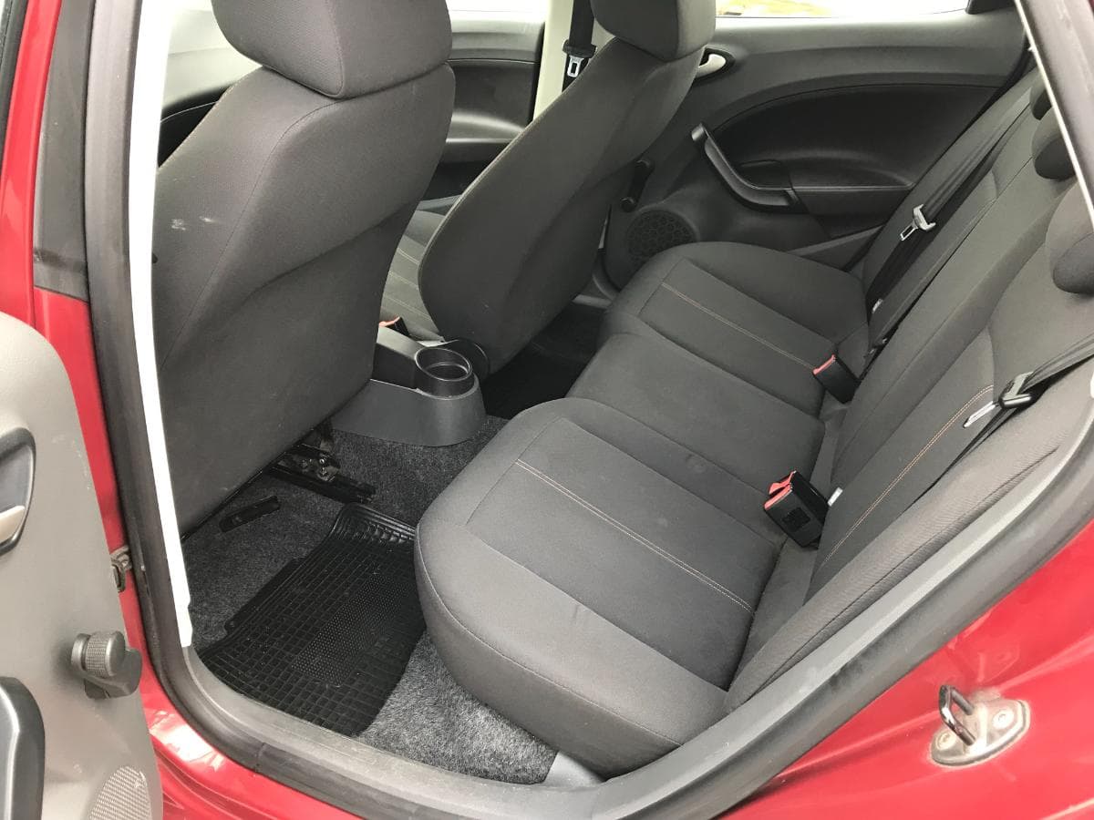 Seat Ibiza 1.2 TDI · Ano 2011 — imagem 15