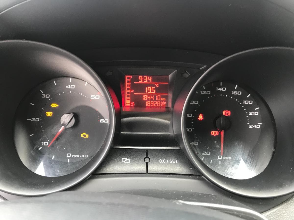 Seat Ibiza 1.2 TDI · Ano 2011 — imagem 16