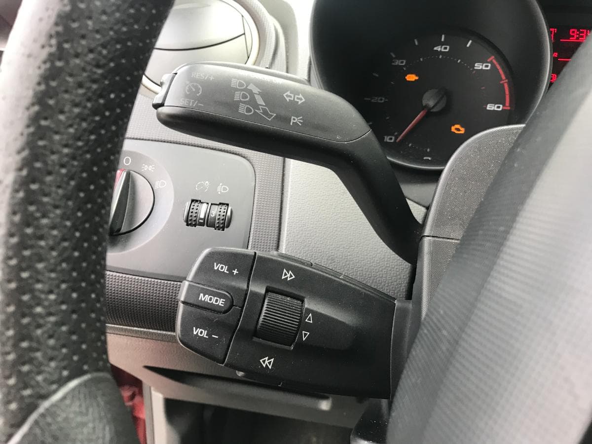 Seat Ibiza 1.2 TDI · Ano 2011 — imagem 18
