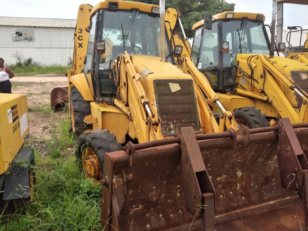 Retroescavadora JCB · — imagem 4