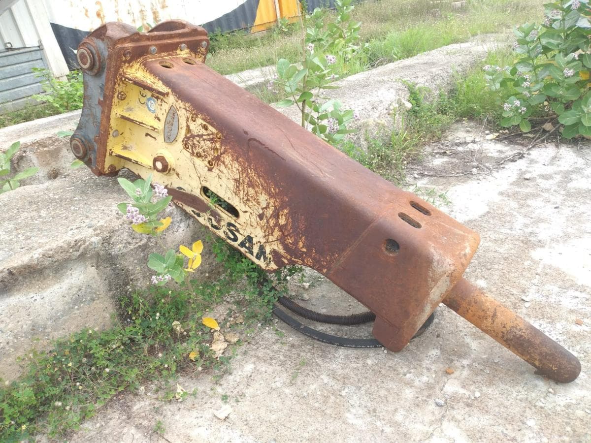 Martelo DAEWOO S255 · — image 3